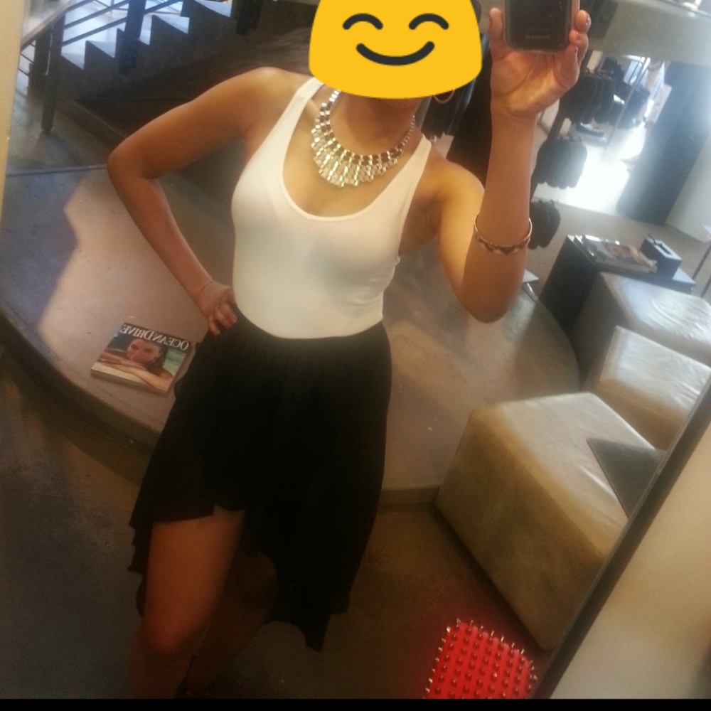 Skirt-flowy - Picture 2 of 2